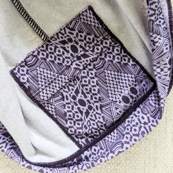 prAna Victoria Faux-Wrap Dress Print Lupine Kaleidoscope Purple Geometric SMALL - Picture 6 of 7